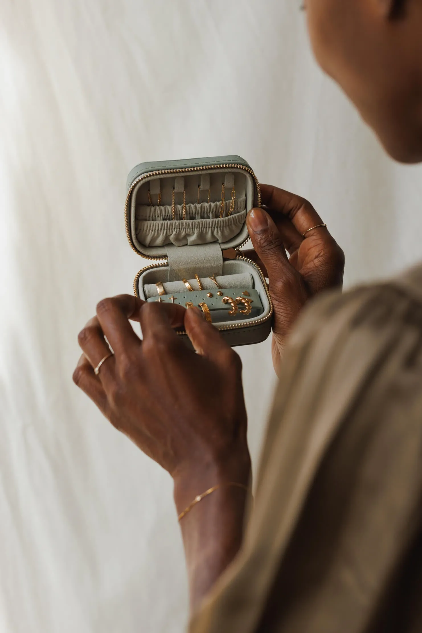 Sidekick Jewelry Case
